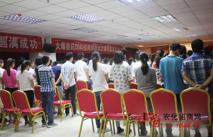 向目標邁進的路上,要敢于向打擊者說“不”